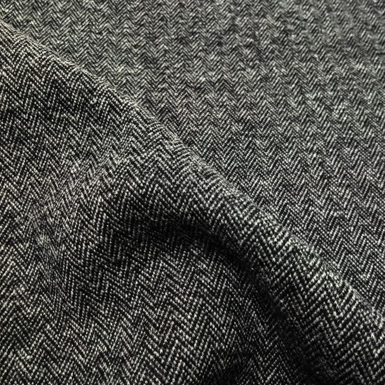 Bold Herringbone Mélange Wool-Blend Style Fabric — Style 996